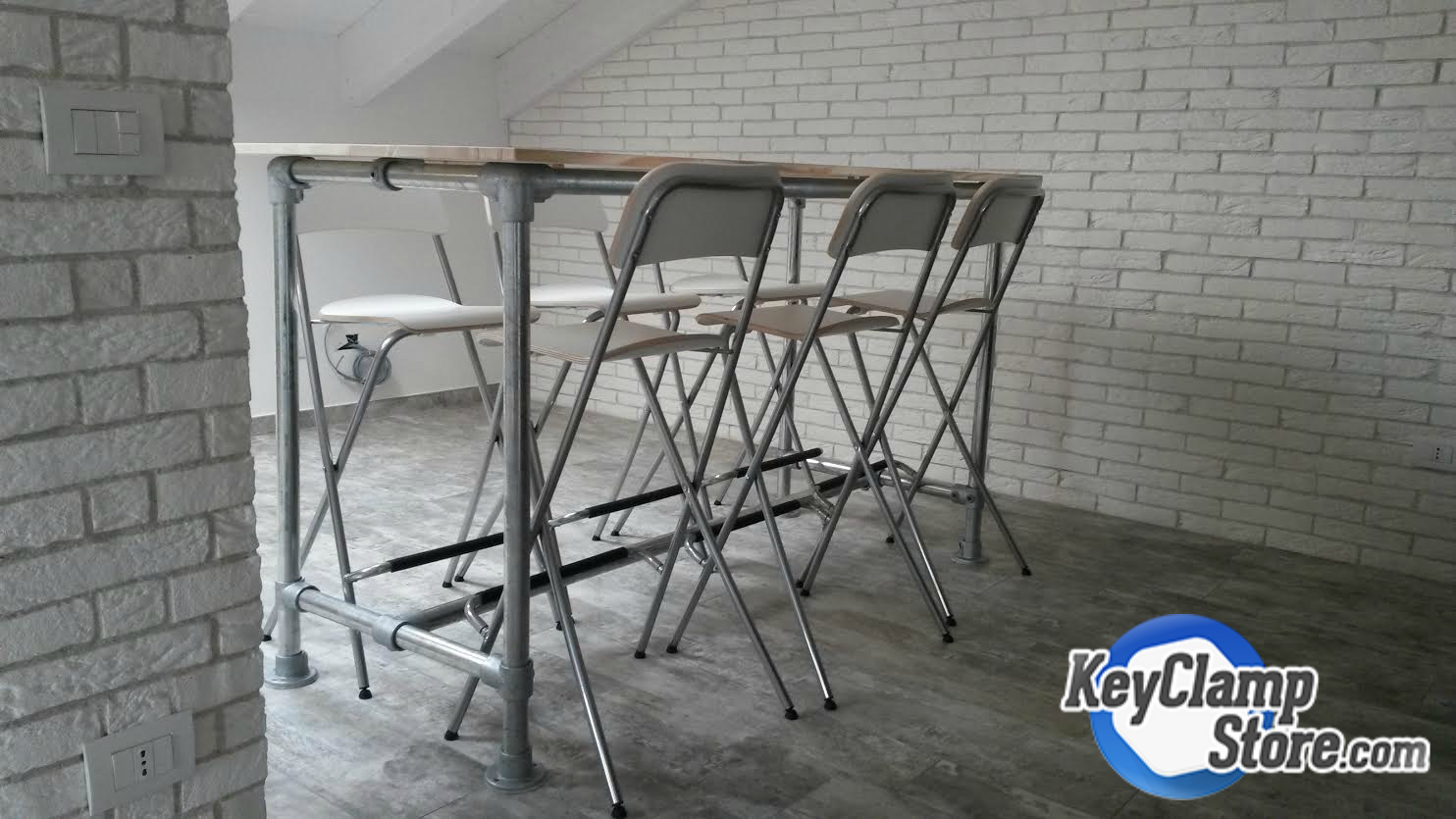 key-clamp-table